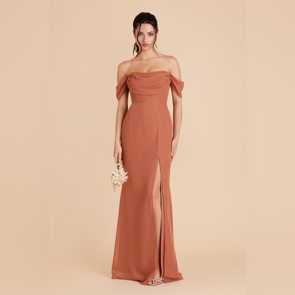 Birdy Grey Mira Dress
Chiffon Terracotta (versatile sleeves)